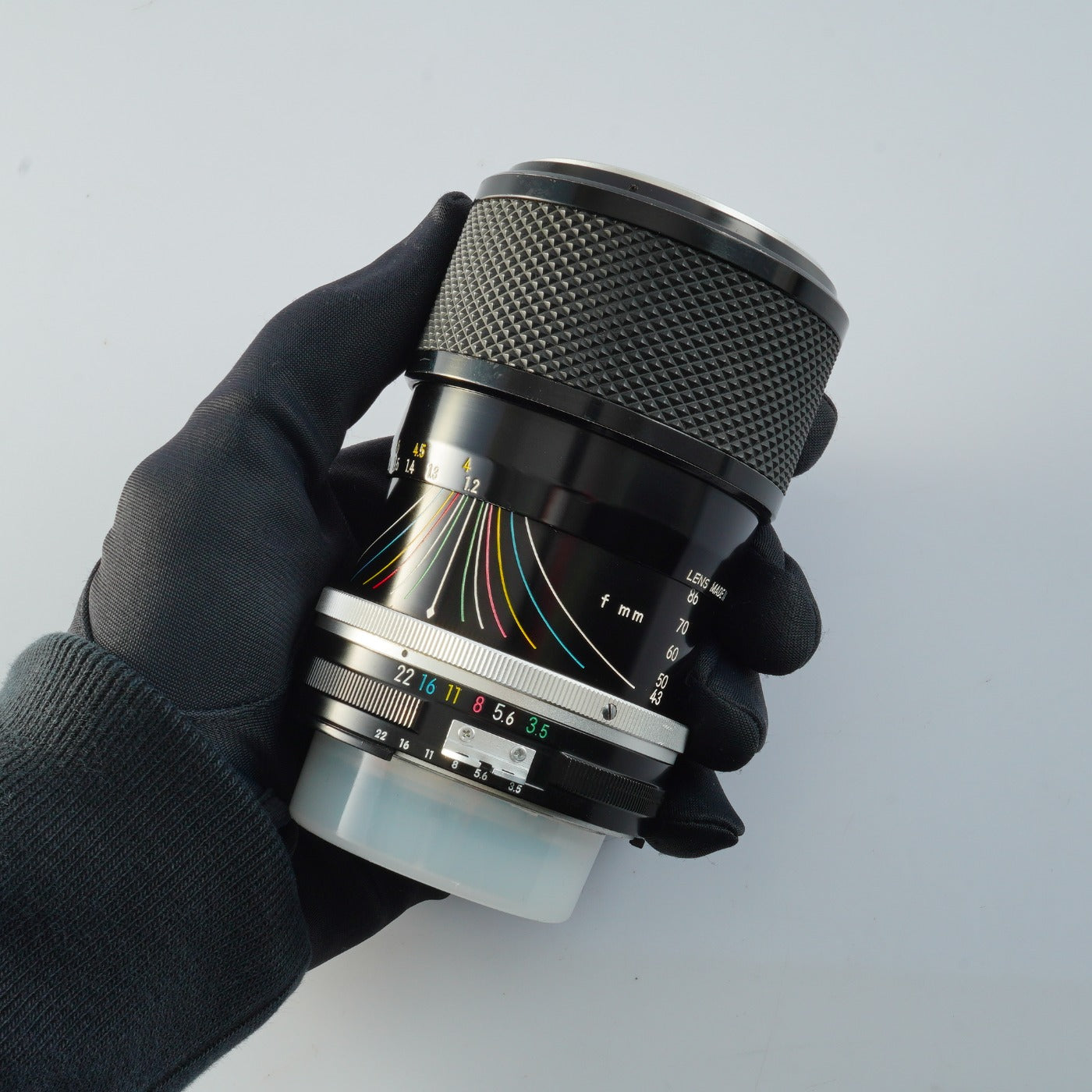 Nikon Ai Zoom-NIKKOR Auto 43-86mm F/3.5 Zoom Lens