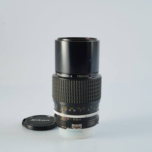 Nikon Ai NIKKOR 200mm F/4 prime lens
