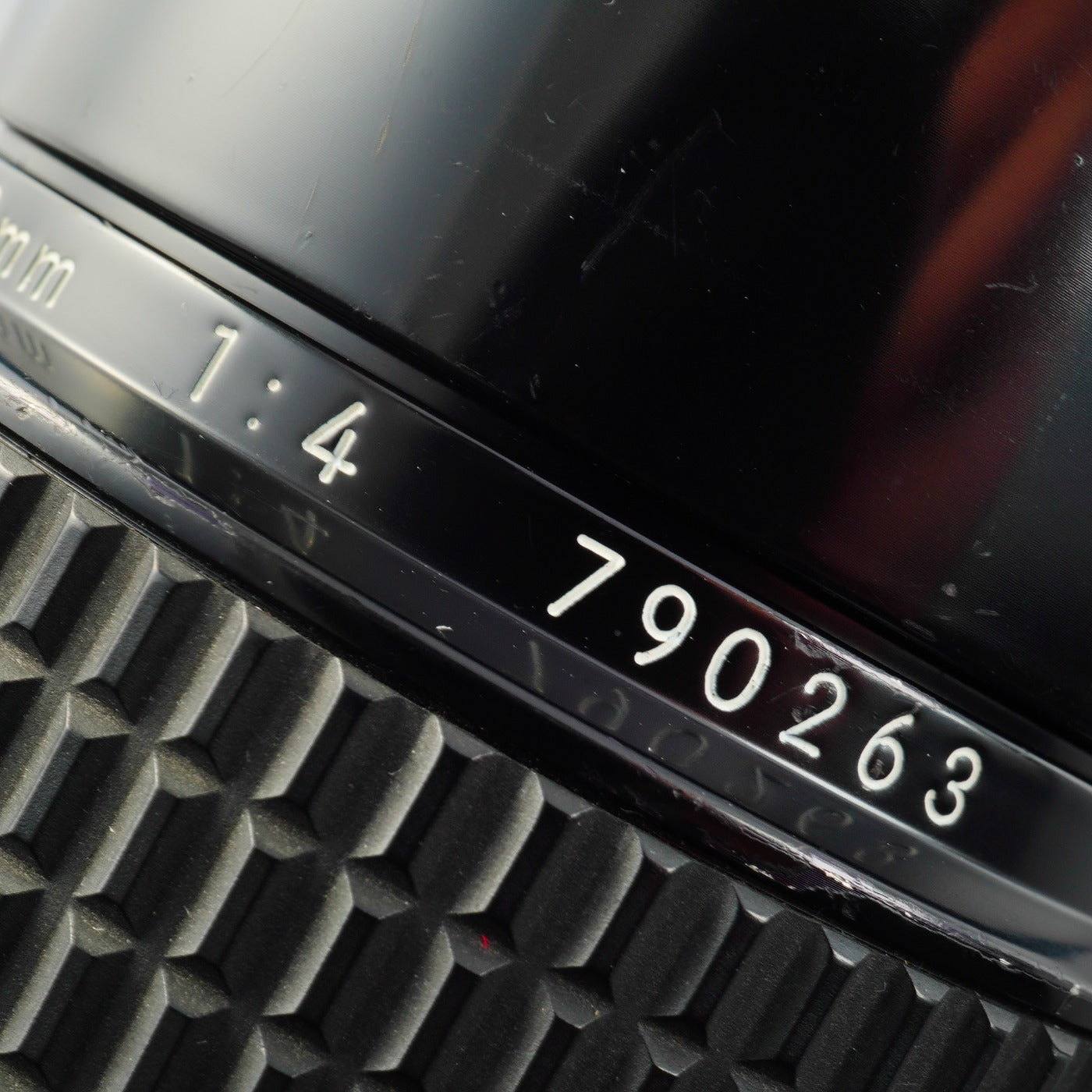 Nikon Ai NIKKOR 200mm F/4 prime lens