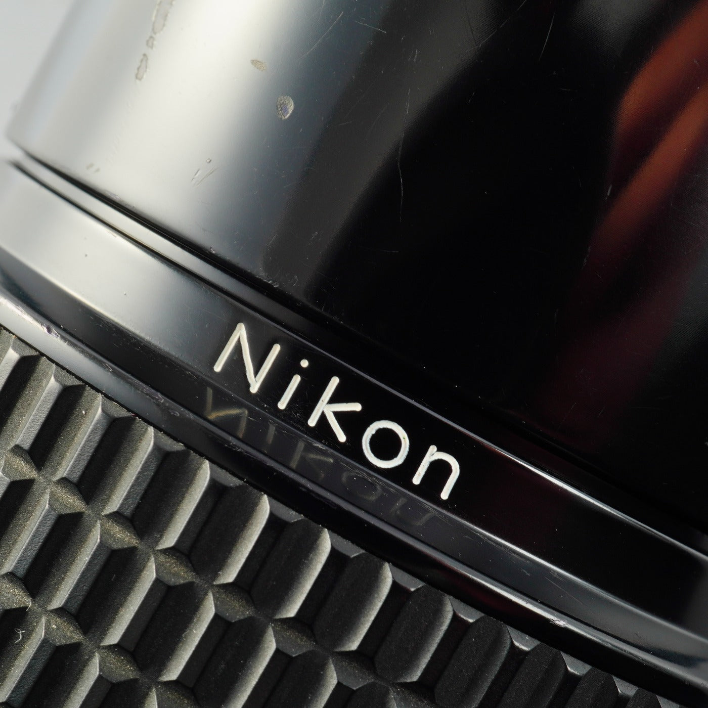 Nikon Ai NIKKOR 200mm F/4 prime lens