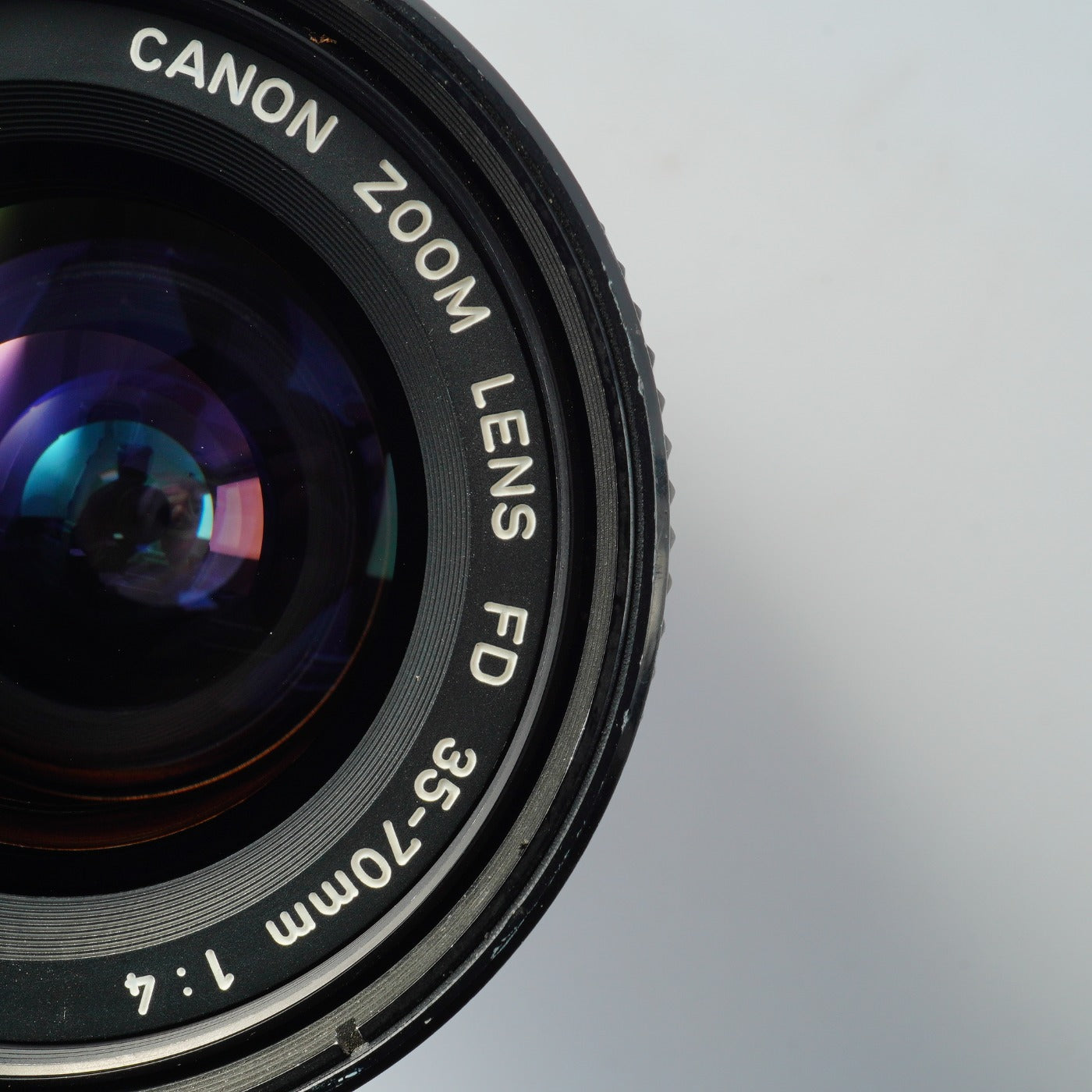 Canon FD 35-70mm f/4.0 ズームレンズ Canon FD 35-70mm F/4 ズームレンズ – 山田写真機店