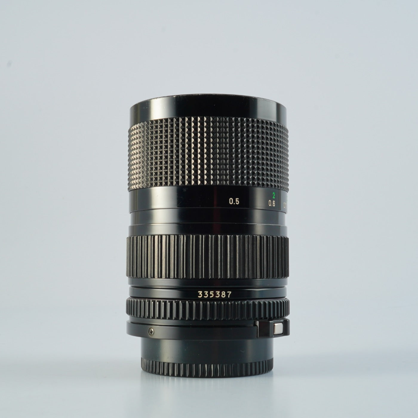 Canon FD 70-300mm f/4 ズームレンズ Canon FD 35-70mm F/4 ズームレンズ – 山田写真機店