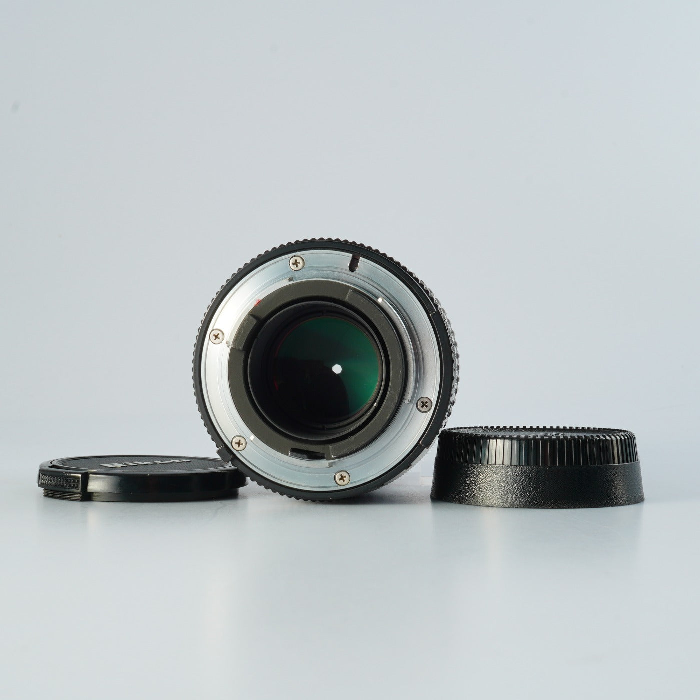 Nikon Ai NIKKOR 135mm F/2.8 prime lens
