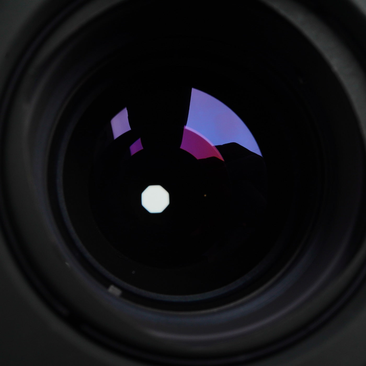 OLYMPUS OM-SYSTEM F.ZUIKO AUTO-T 200mm F/5 Einzelfokus-Objektiv