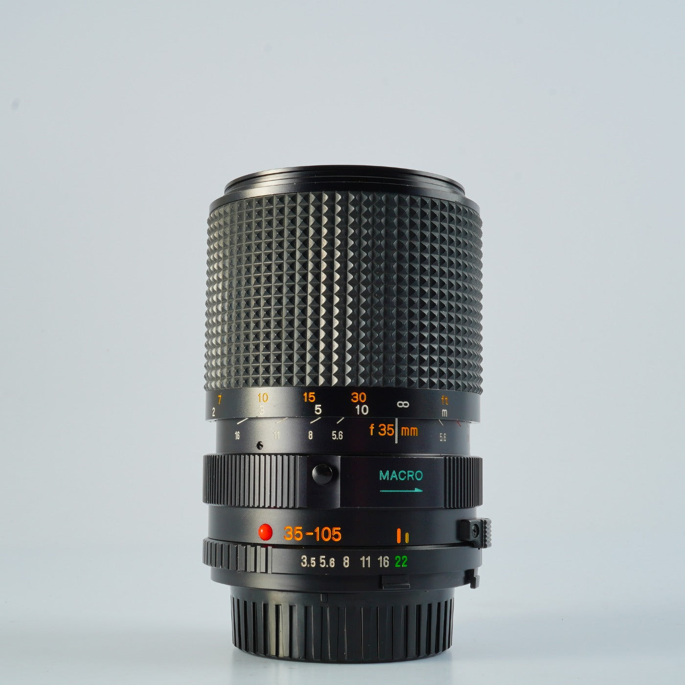 MINOLTA MD ZOOM 35-105mm F/3.5-4.5 Zoom Lens