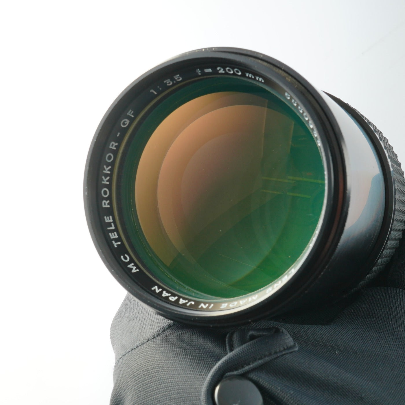 MINOLTA MC TELE ROKKOR-QF 200mm F/3.5 prime lens