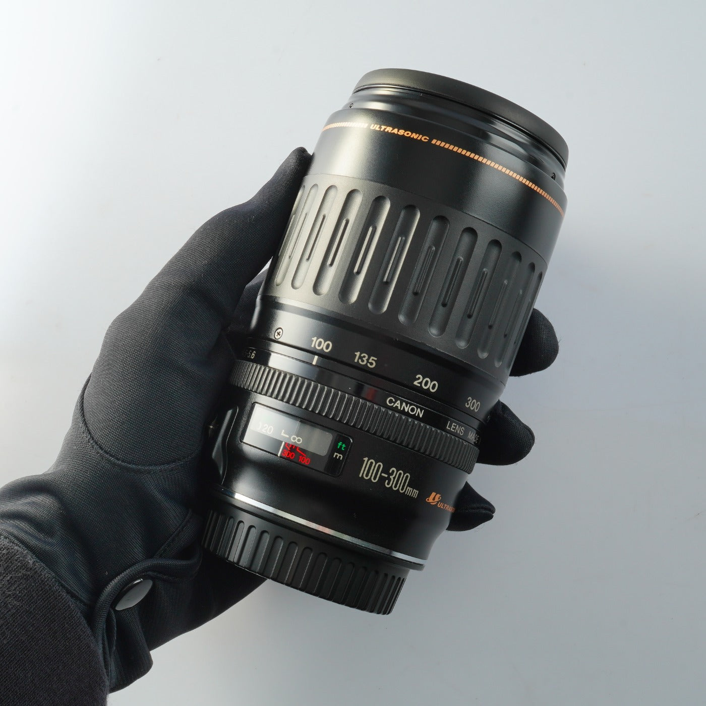 Canon EF 100-300mm F/4.5-5.6 USM Zoomobjektiv