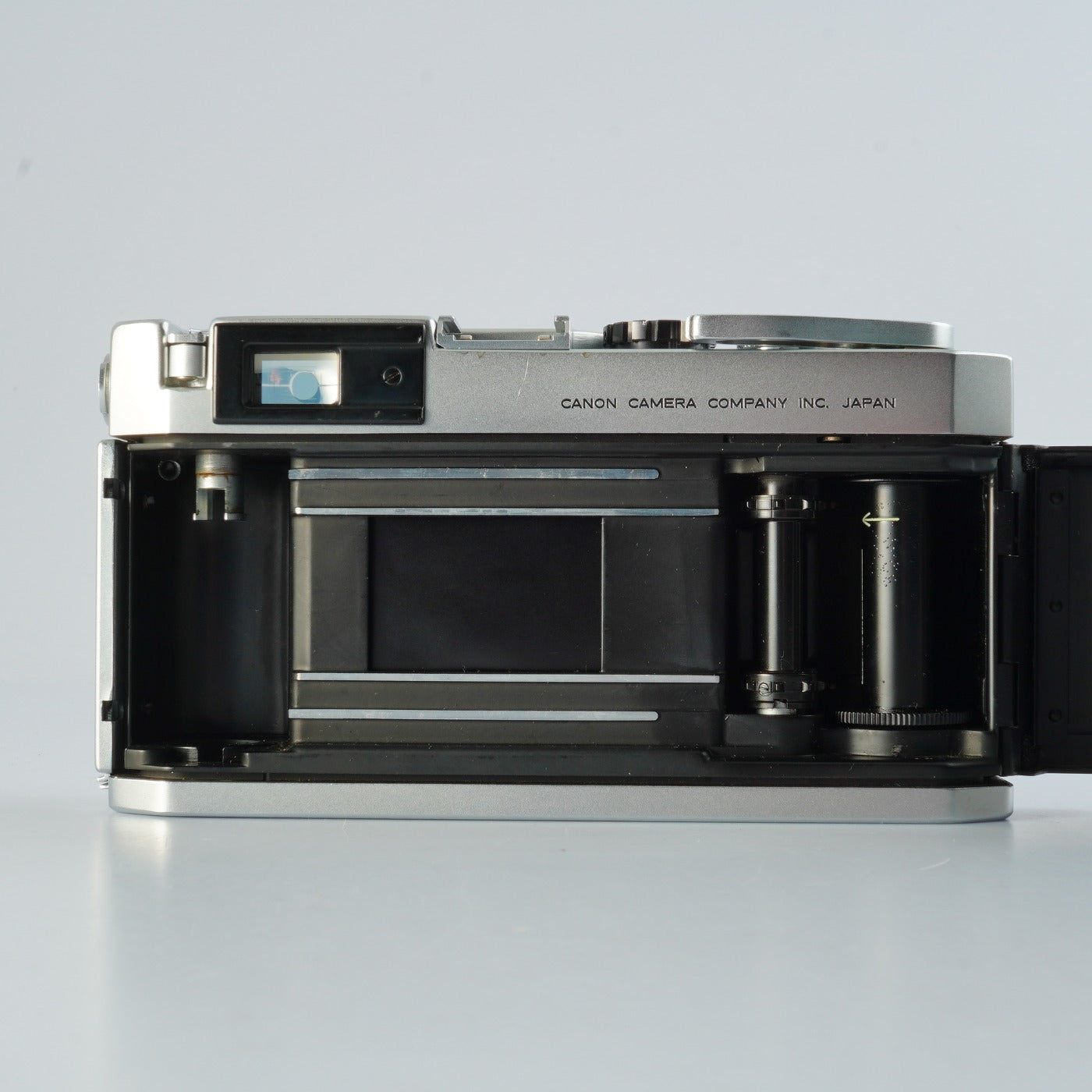 【Serviced & Tested】 Canon P レンジファインダーフィルムカメラ