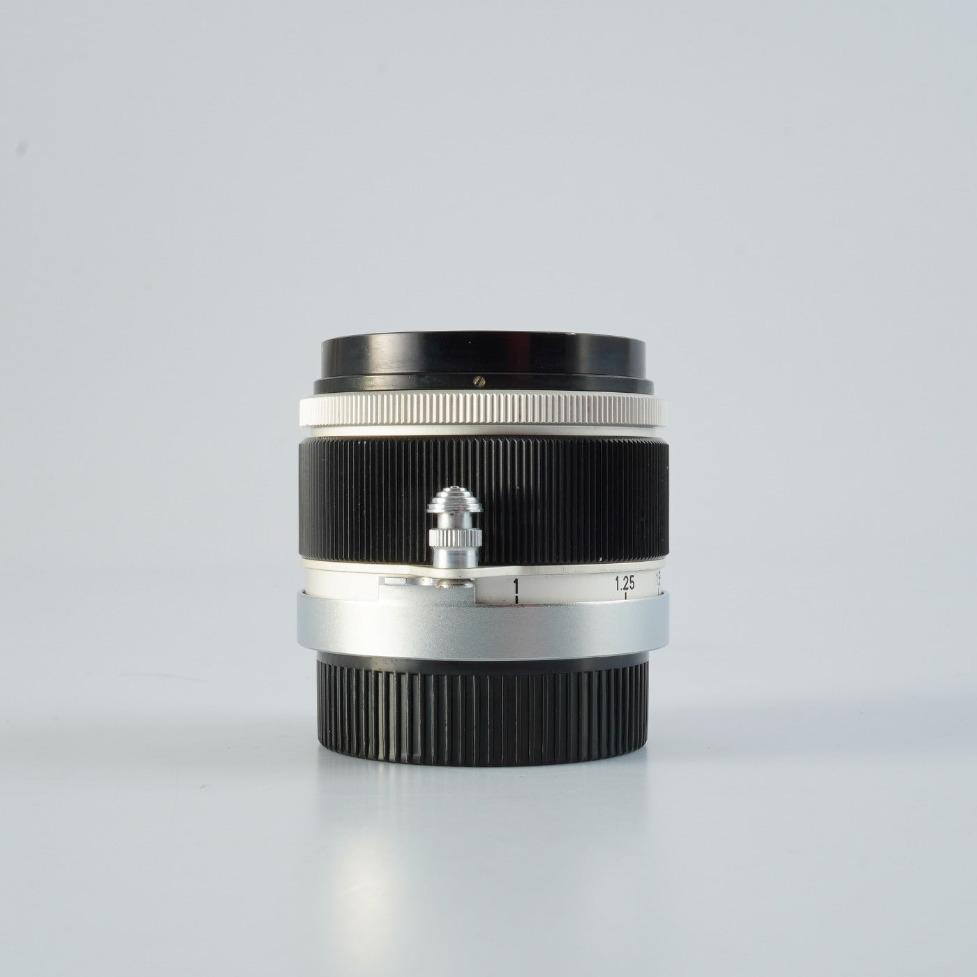 Canon 50mm F/1.8 単焦点レンズ