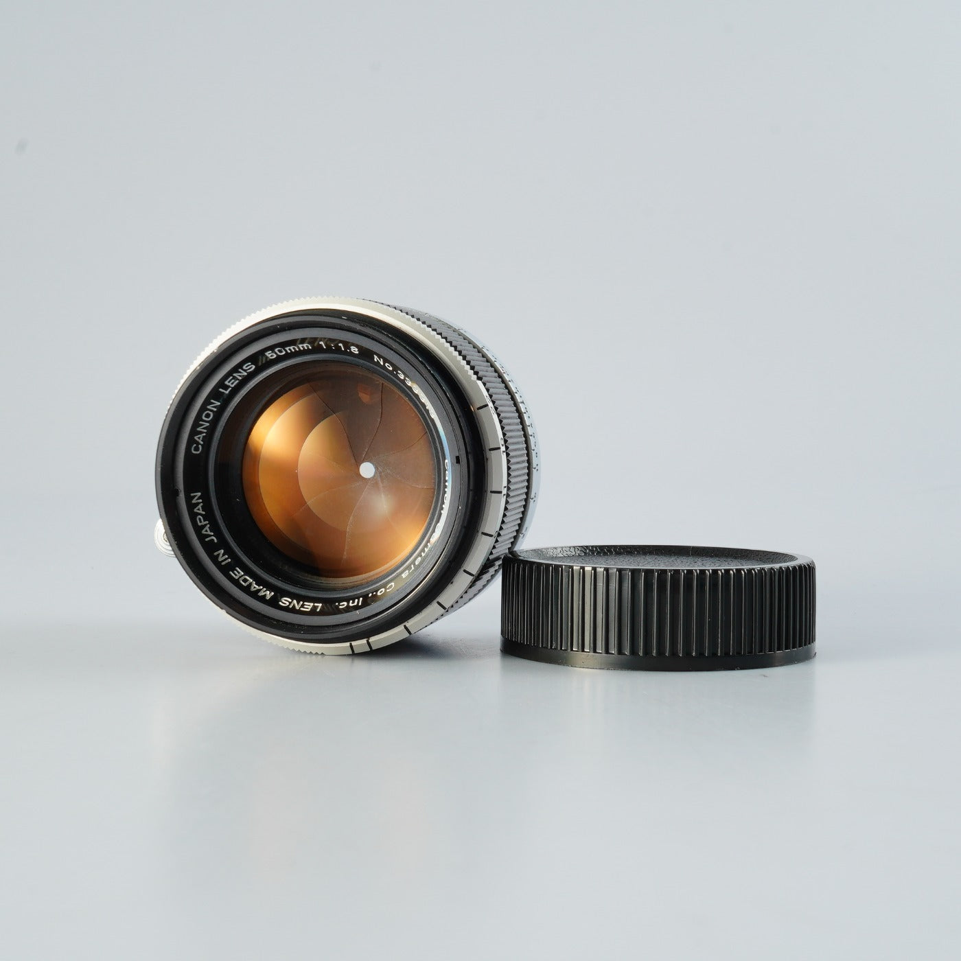 Canon 50mm F/1.8 単焦点レンズ
