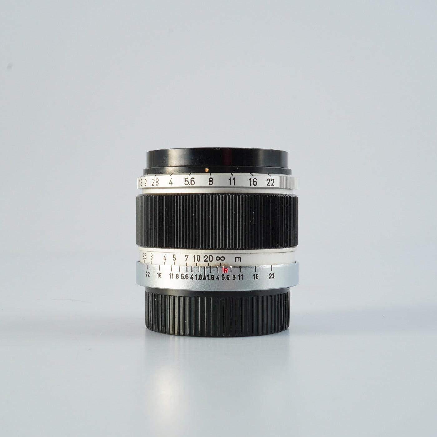 Canon 50mm F/1.8 単焦点レンズ