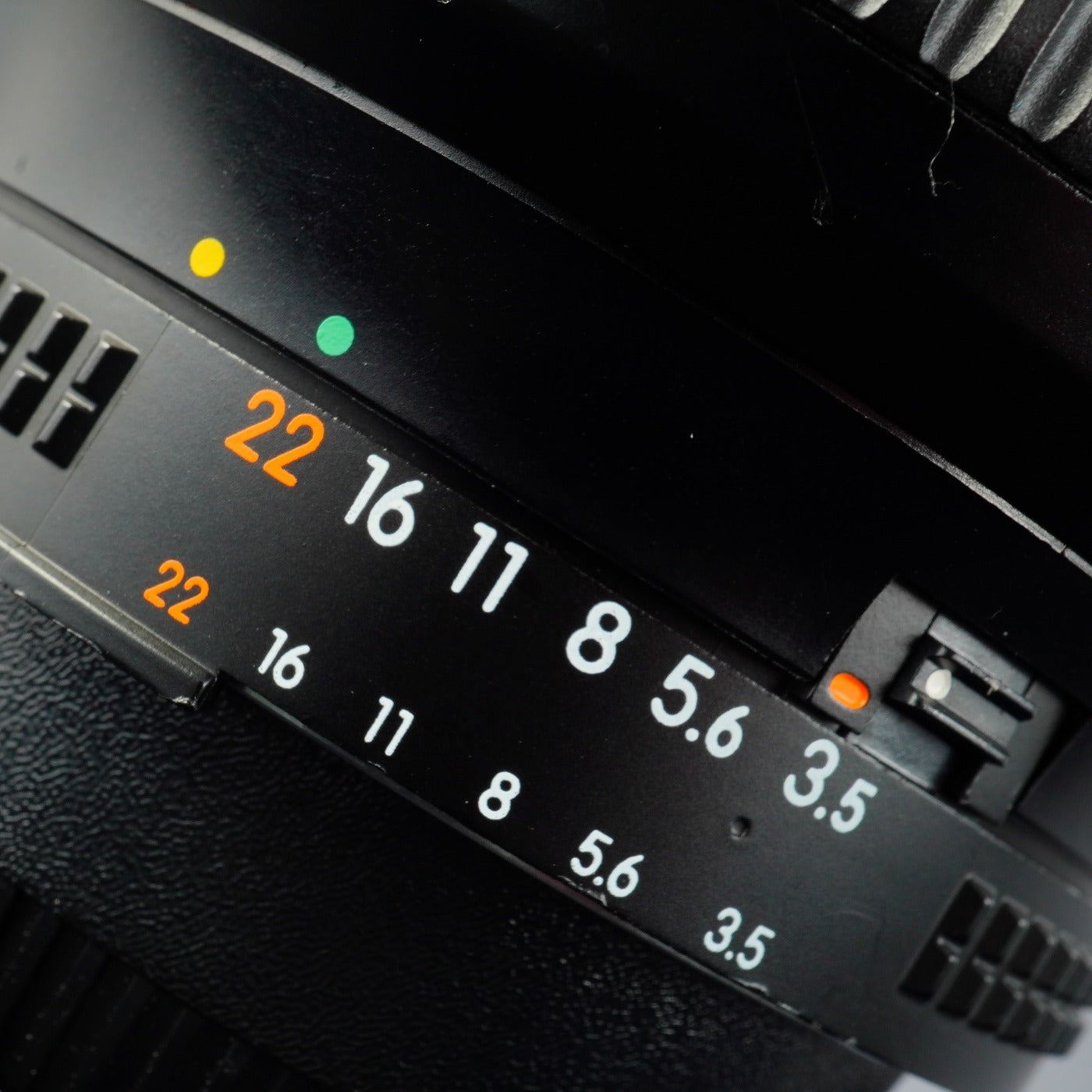 Nikon AF NIKKOR 24-120mm F/3.5-5.6 D Zoom Lens