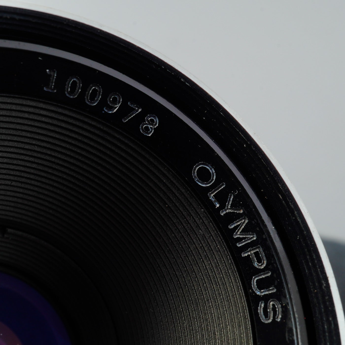 OLYMPUS OM-SYSTEM ZUIKO AUTO-MACRO 50mm F/3.5 単焦点レンズ – 山田