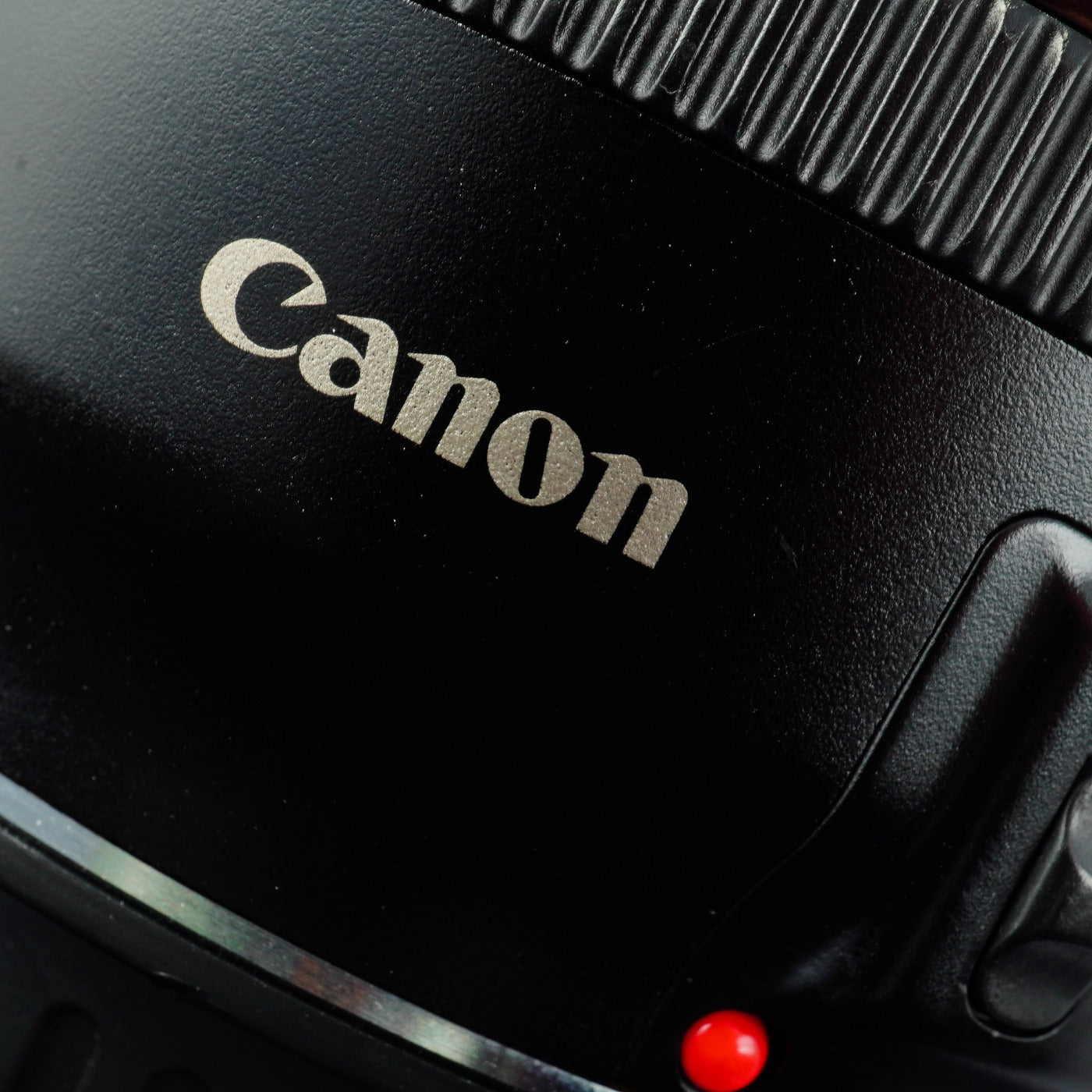 Canon EF 100-300mm F/4.5-5.6 USM Zoomobjektiv