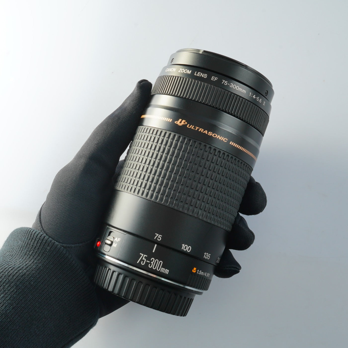 Canon EF 75-300mm F/4-5.6 II USM Zoomobjektiv