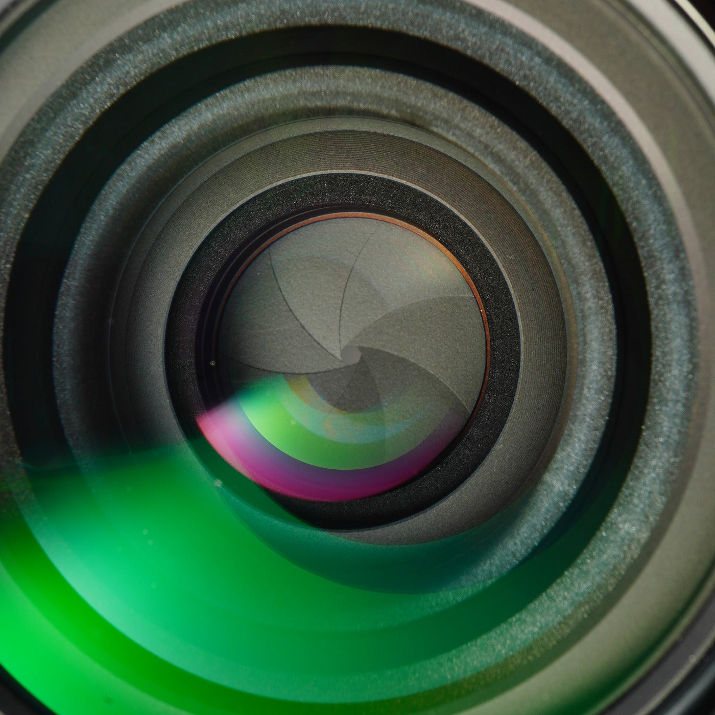 Nikon Ai-S NIKKOR 35mm F/2 prime lens
