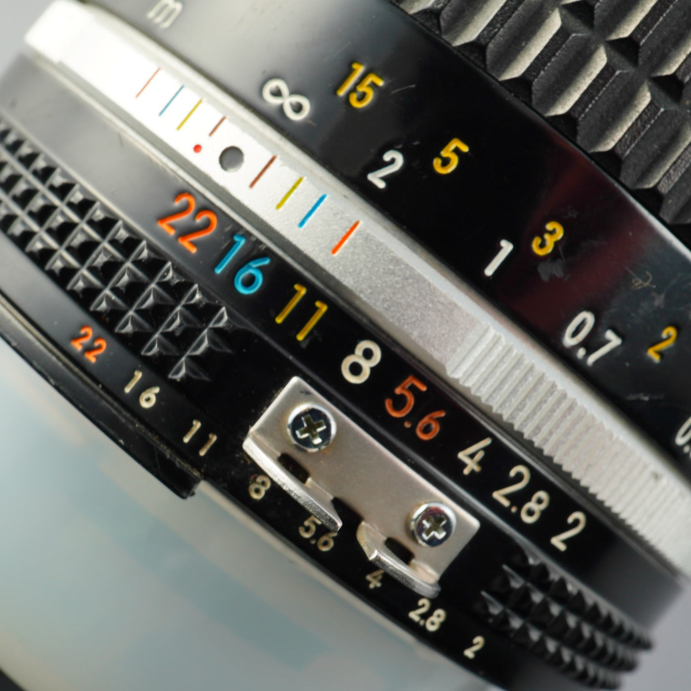 Nikon Ai-S NIKKOR 35mm F/2 prime lens