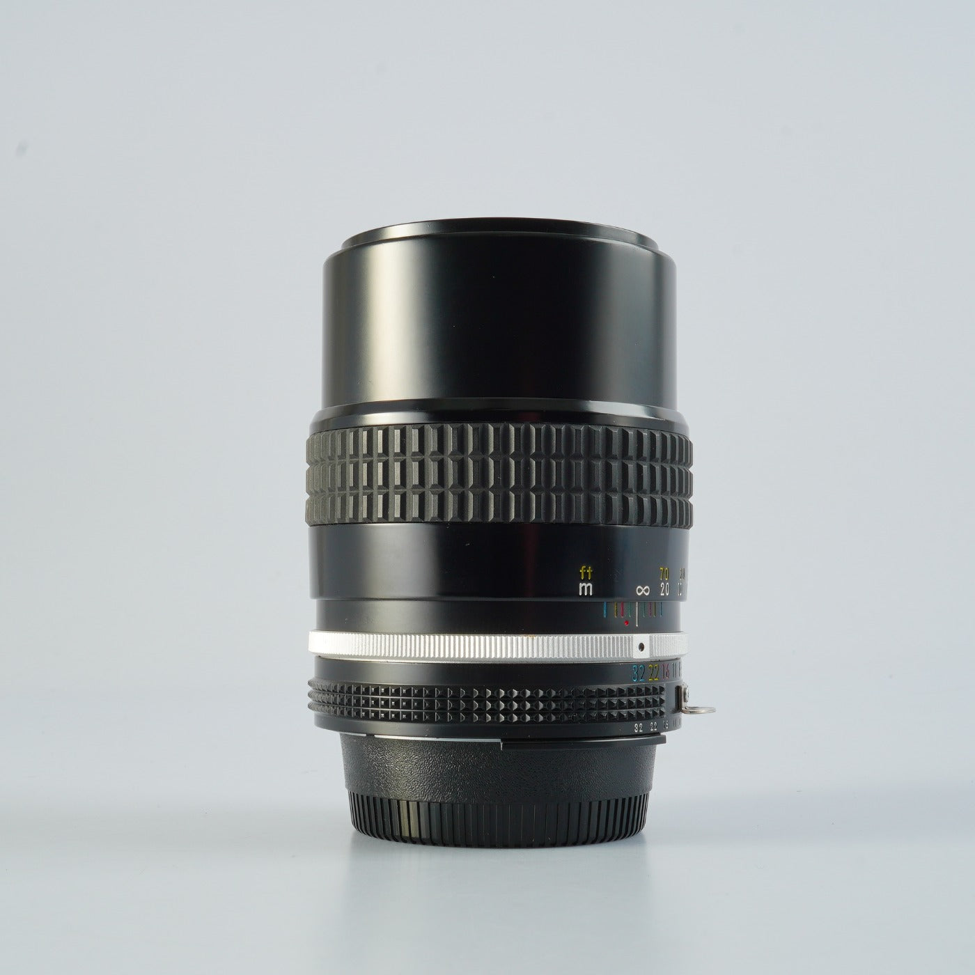 Nikon Ai NIKKOR 135mm F/3.5 prime lens