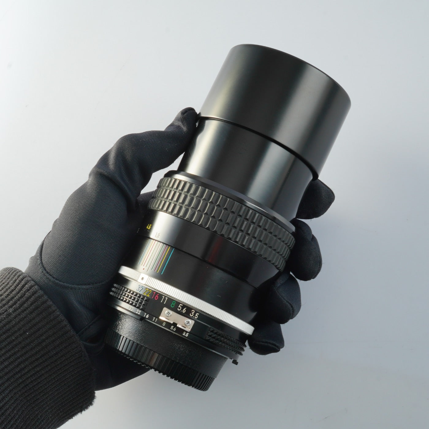 Nikon Ai NIKKOR 135mm F/3.5 prime lens