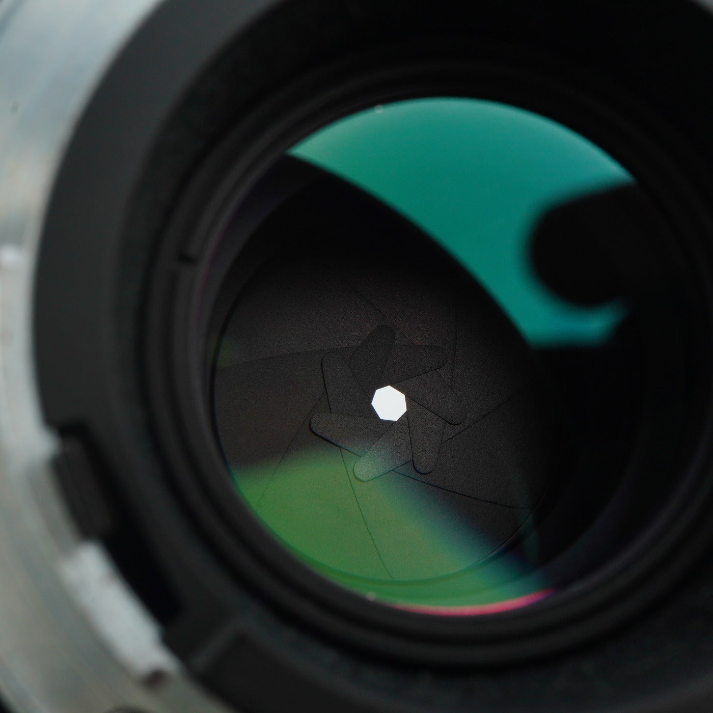 Nikon Ai NIKKOR 135mm F/3.5 prime lens