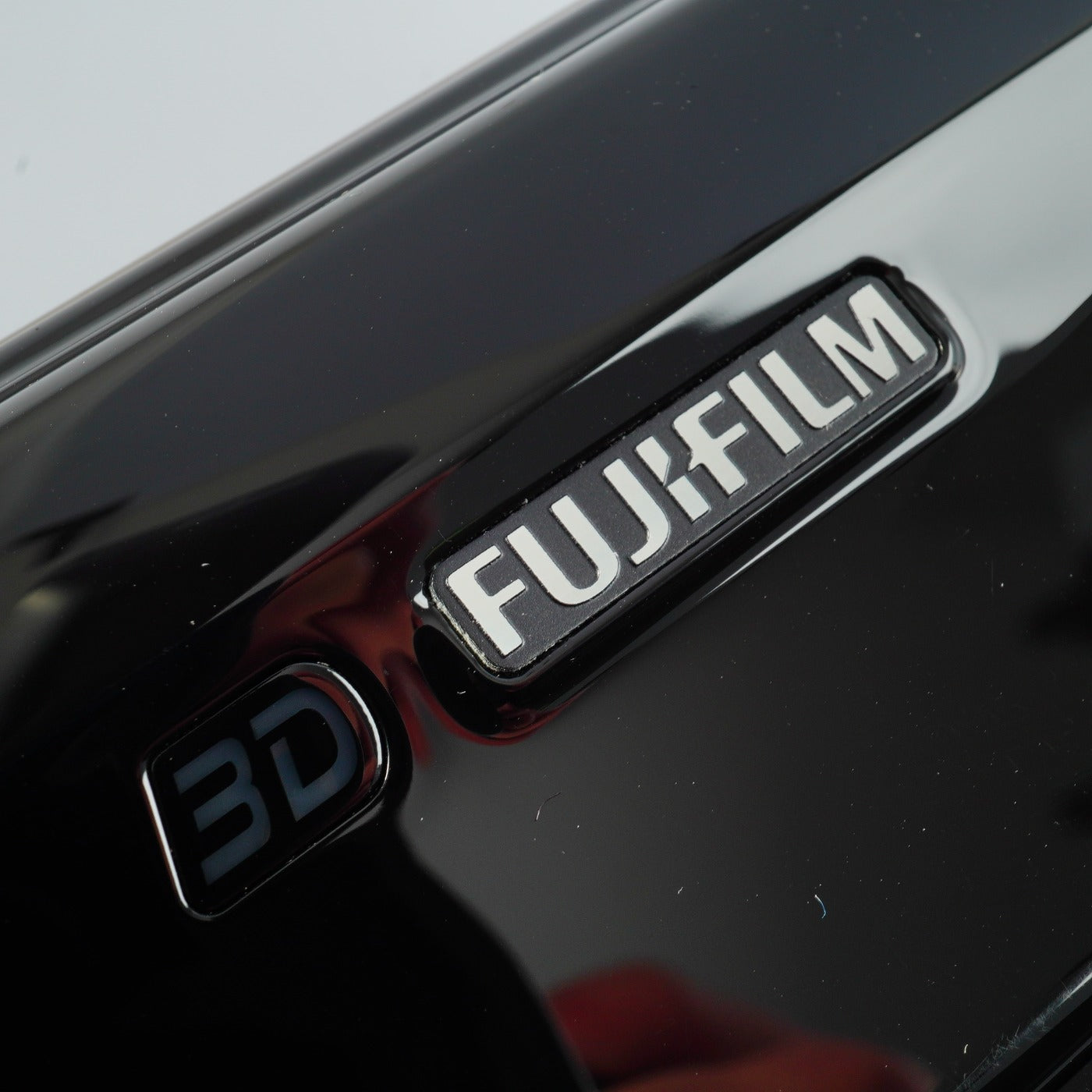 FUJIFILM FINEPIX REAL 3D W1 + SD 8GB コンパクトデジタルカメラ