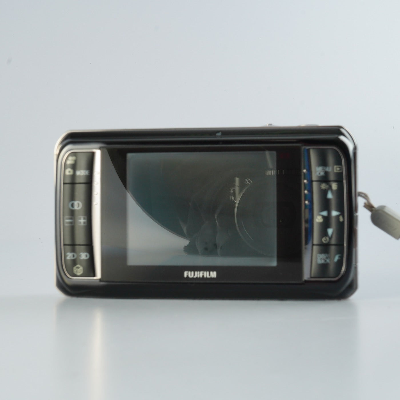 FUJIFILM FINEPIX REAL 3D W1 + SD 8GB コンパクトデジタルカメラ