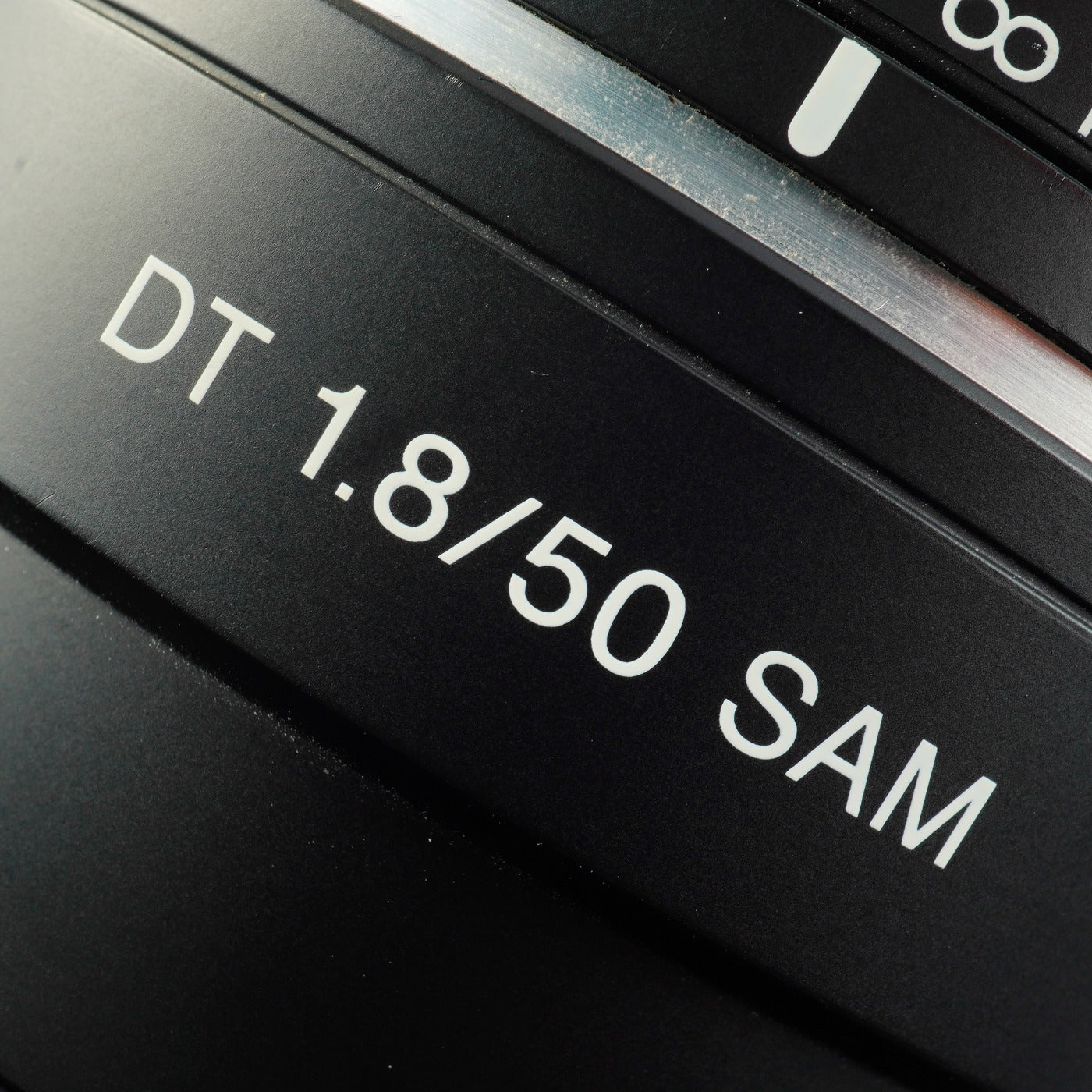 SONY DT 50mm F/1.8 SAM 単焦点レンズ