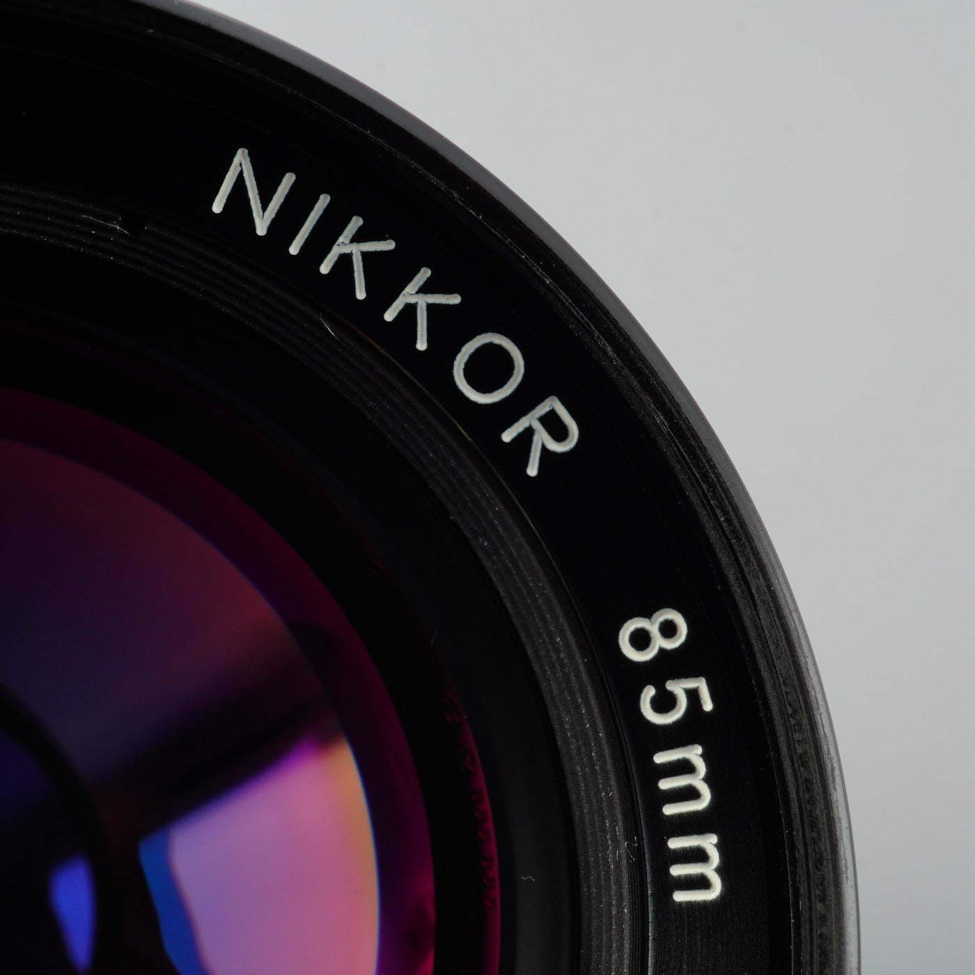 Nikon Ai-S NIKKOR 85mm F/2 prime lens
