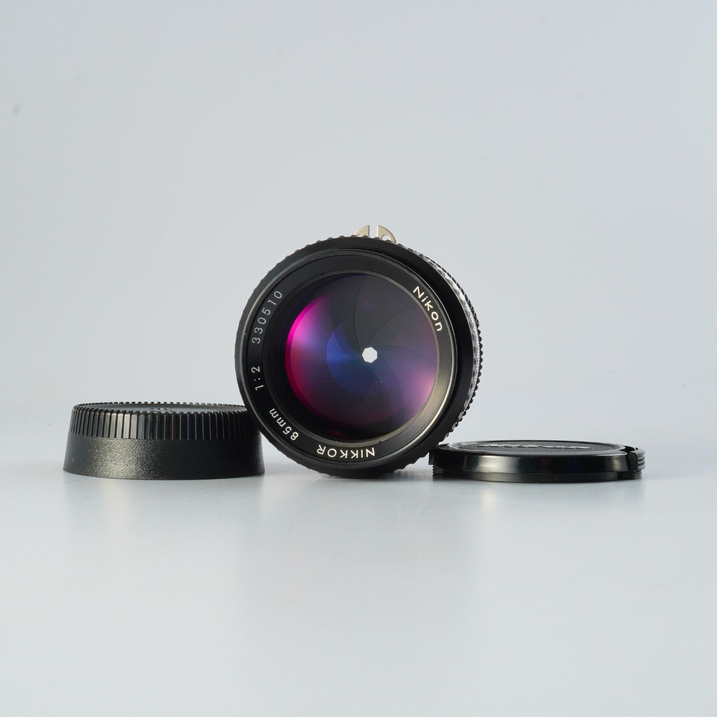 Nikon Ai-S NIKKOR 85mm F/2 prime lens