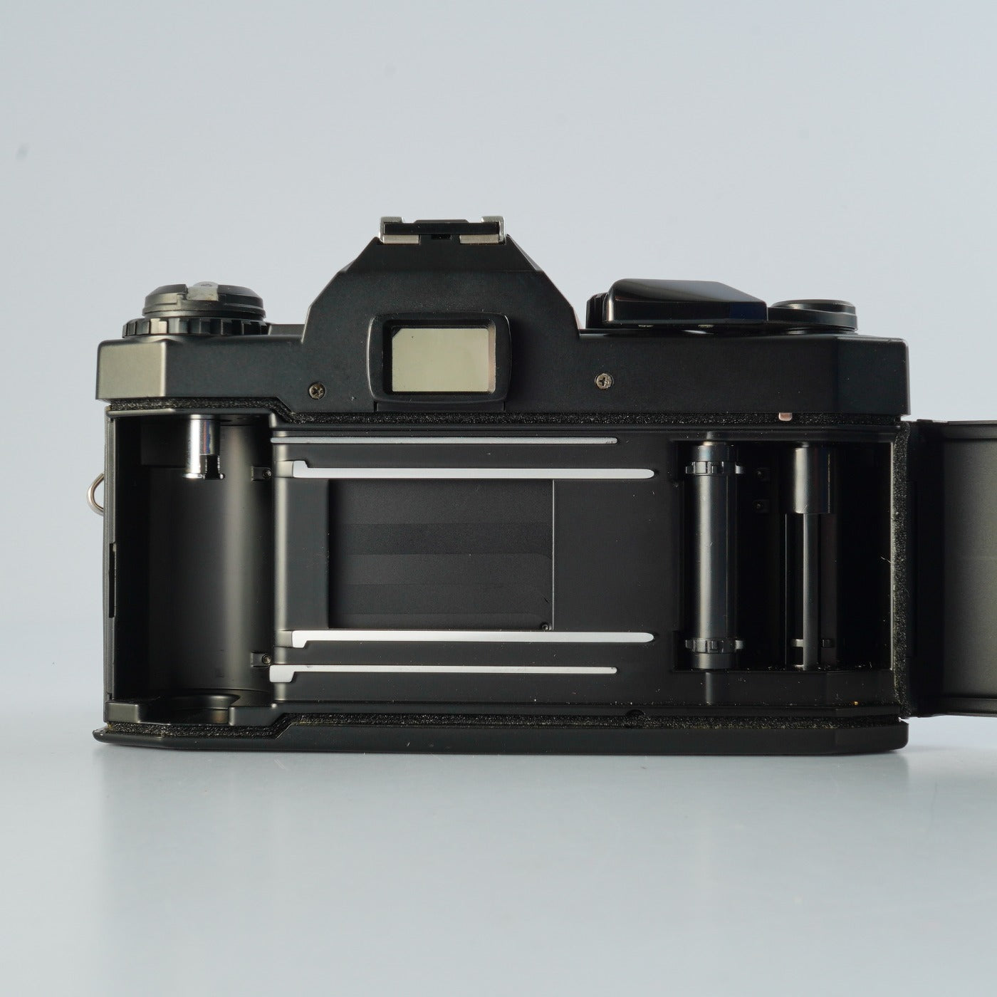 COSINA CT1 EX + VIivitar 50mm F/1.7 MC MF film SLR camera