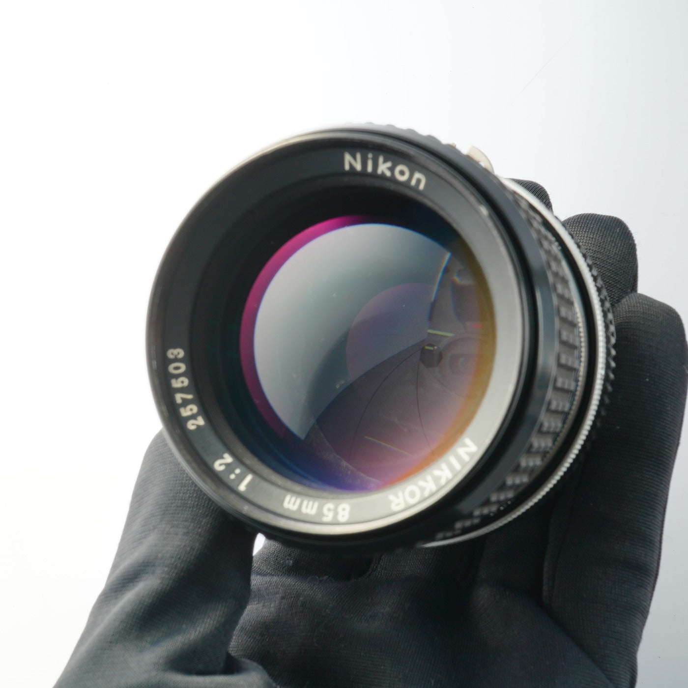 Nikon Ai NIKKOR 85mm F/2 単焦点レンズ