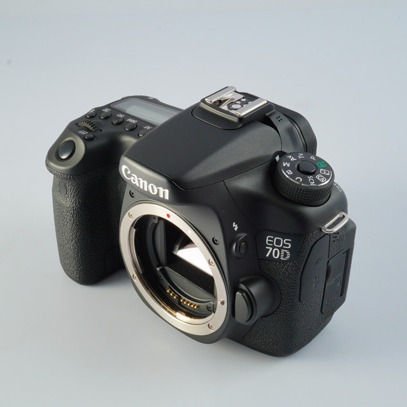 Canon 70D + SD 4GB デジタル一眼レフカメラ