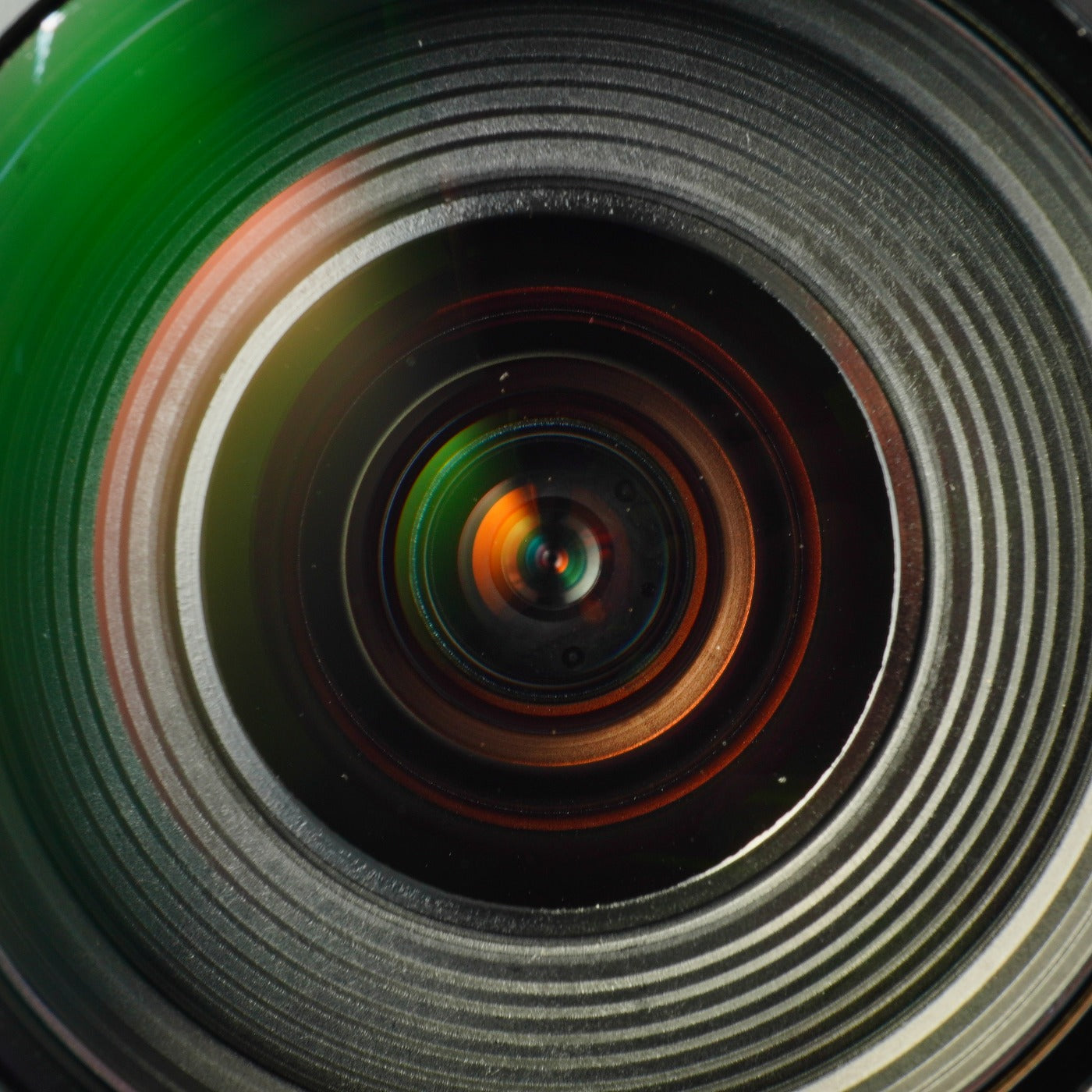 Canon EF-S 17-85mm F/4-5.6 IS USM ズームレンズ