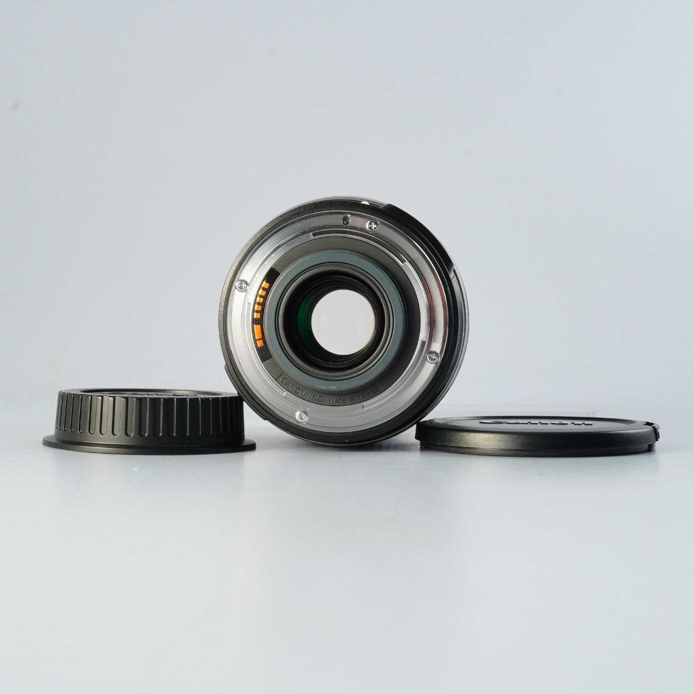 Canon EF-S 18-200mm F/3.5-5.6 IS ズームレンズ