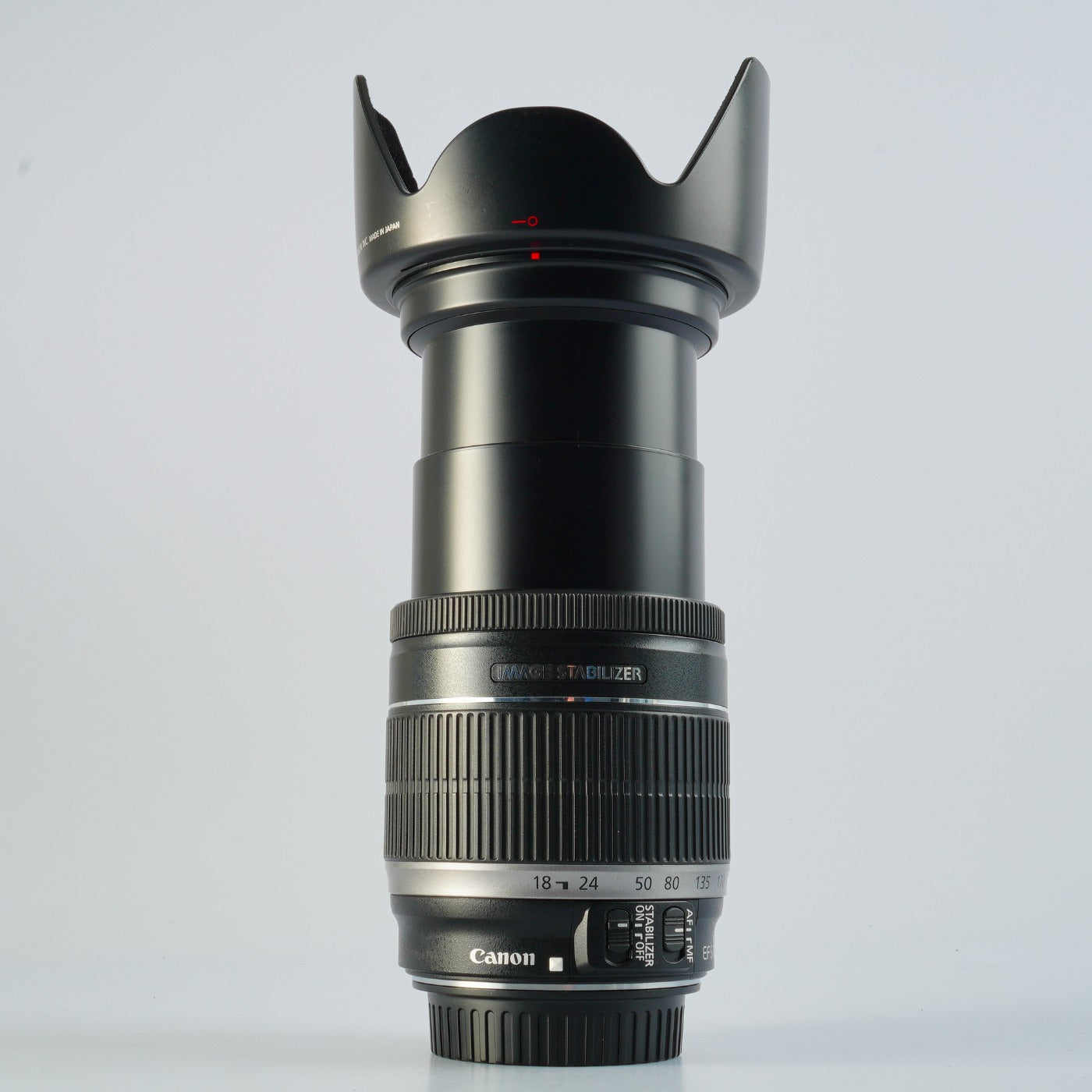 Canon EF-S 18-200mm F/3.5-5.6 IS ズームレンズ