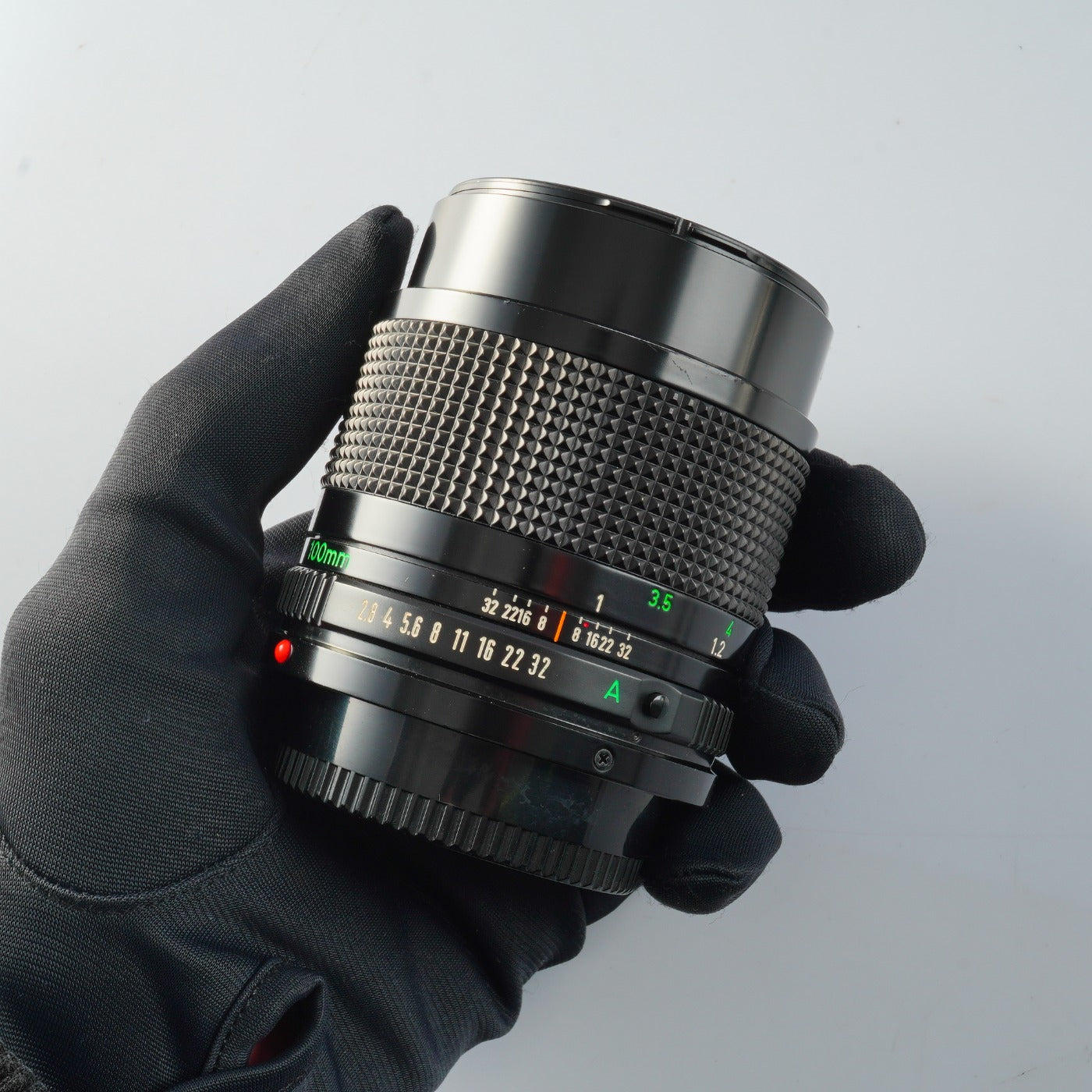 Canon FD 100mm F/2.8 Festbrennweitenobjektiv