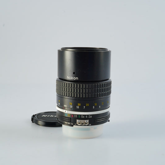 Nikon Ai NIKKOR 135mm F/2.8 prime lens