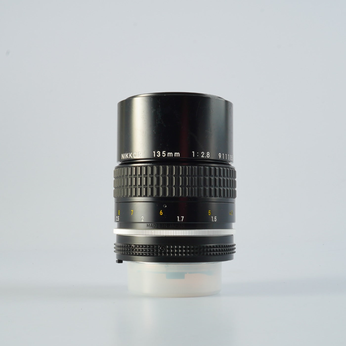 Nikon Ai NIKKOR 135mm F/2.8 prime lens