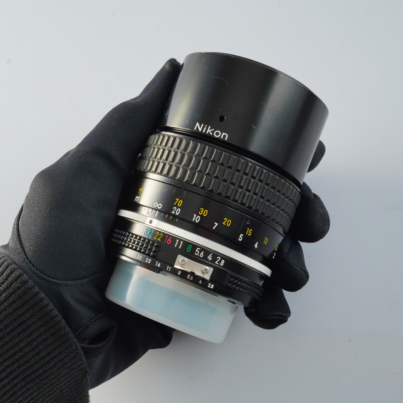 Nikon Ai NIKKOR 135mm F/2.8 prime lens