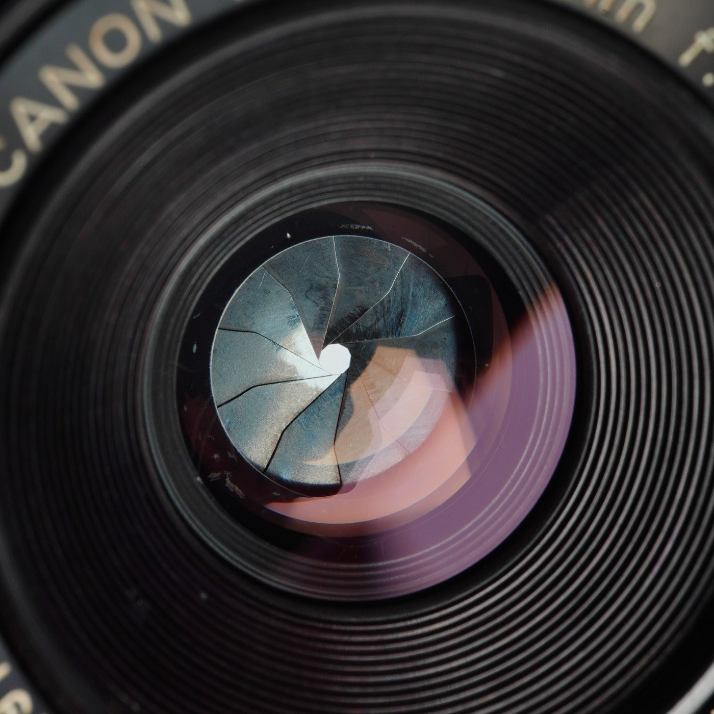 Canon 35mm F/2.8 LTM L39 Prime Lens