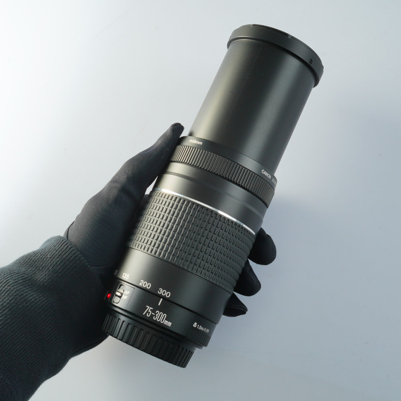 Canon EF 75-300mm F/4-5.6 III Zoomobjektiv