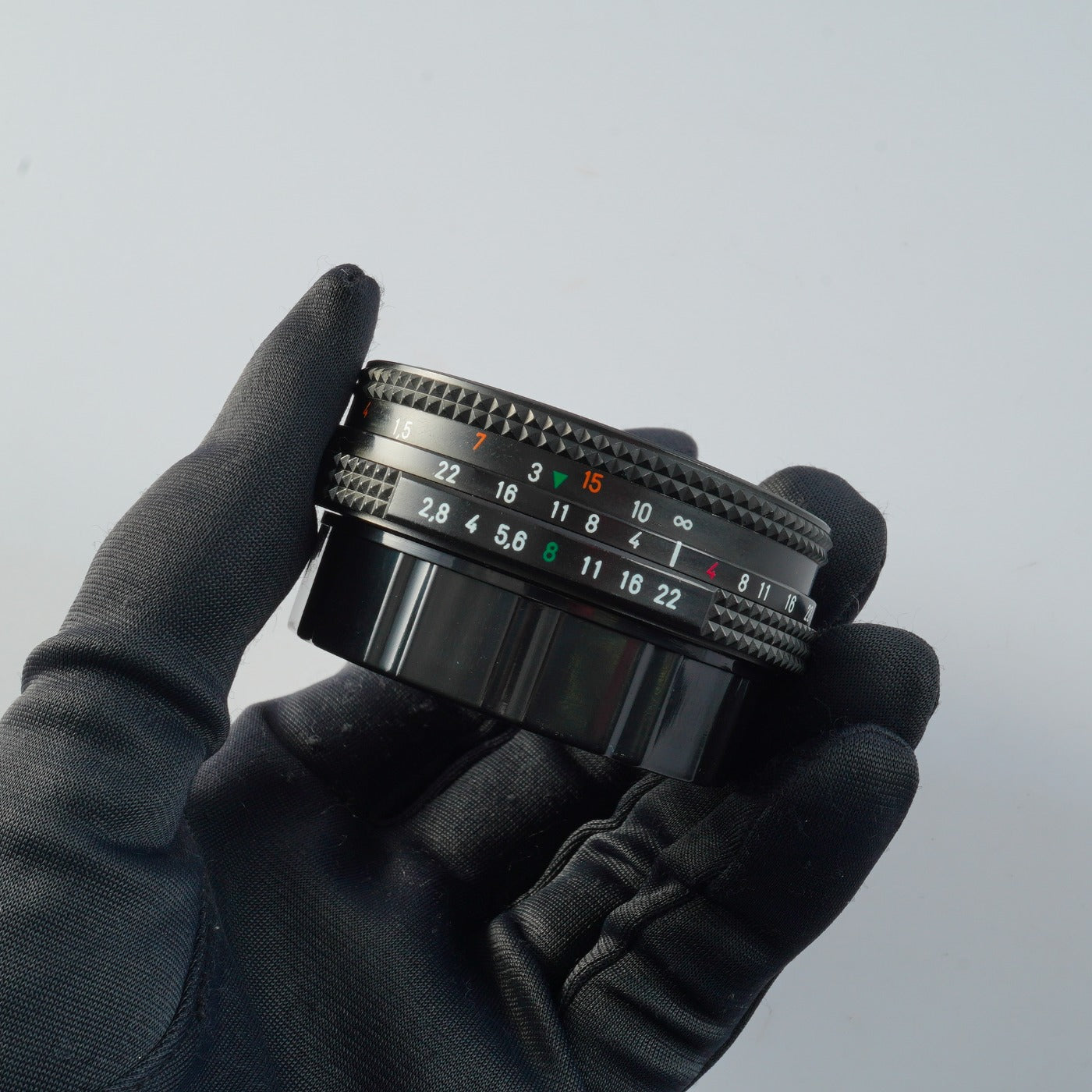 CONTAX Carl Zeiss Planar T* 45mm F/2.8 MMJ Prime Lens