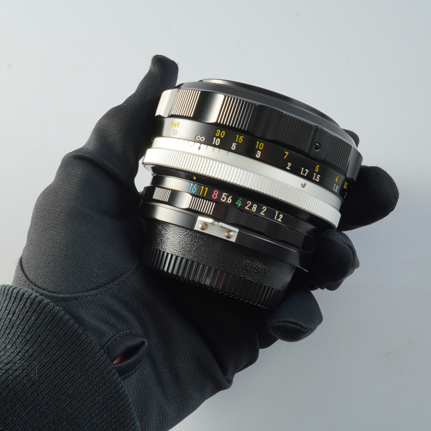 Nikon non-Ai Nikkor-S Auto 55mm F/1.2 Festbrennweitenobjektiv