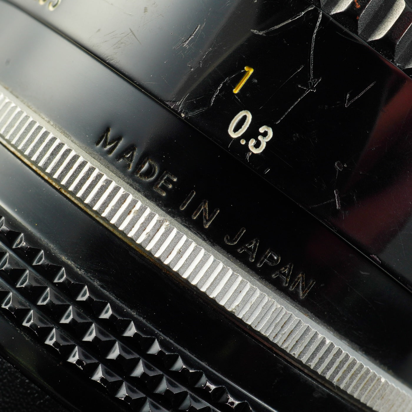Nikon Ai Nikkor 35mm F/2 prime lens