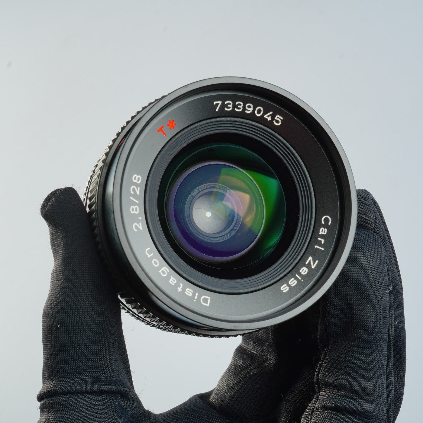 CONTAX Carl Zeiss Distagon T* 28mm F/2.8 MMJ Prime Lens