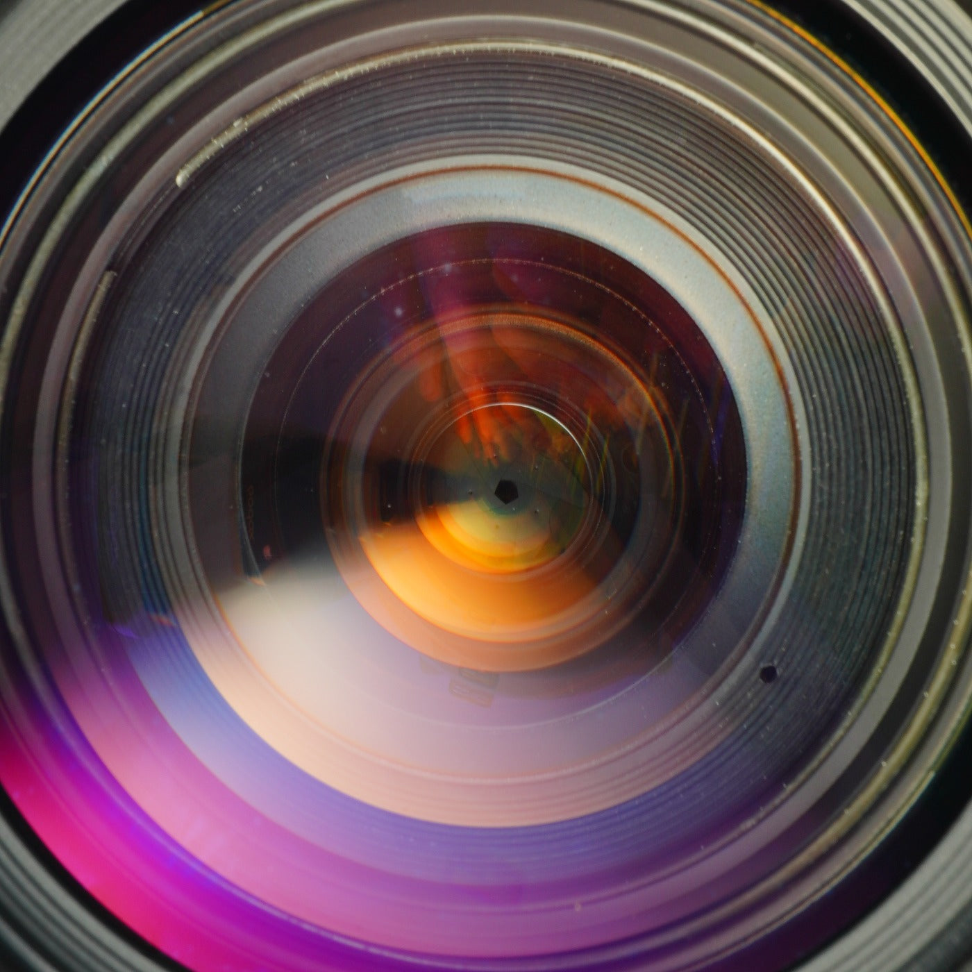 Canon New FD 35-105mm F/3.5 Zoomobjektiv