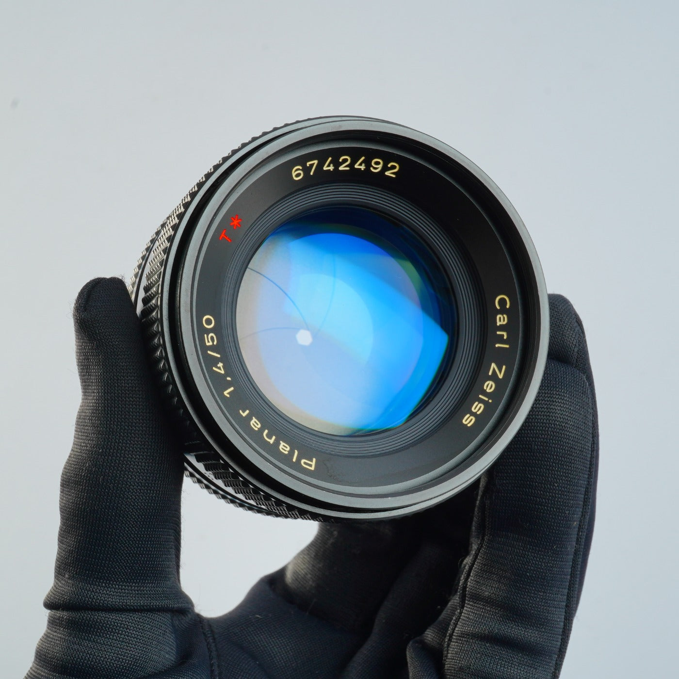 CONTAX Carl Zeiss Planar T* 50mm F/1.4 AEJ Prime Lens