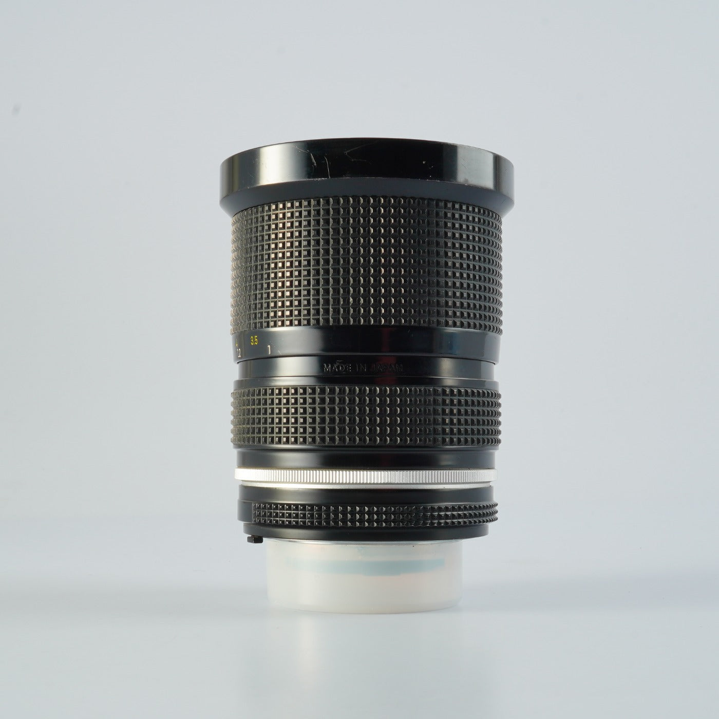 Nikon Ai Zoom NIKKOR 35-70mm F/3.5 Zoom Lens