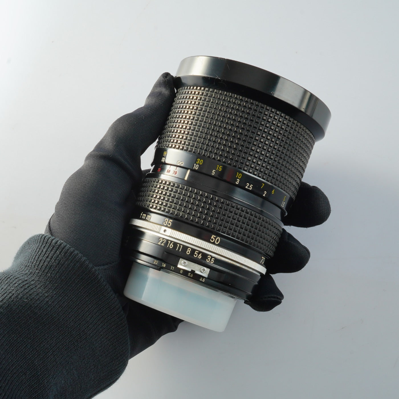 Nikon Ai Zoom NIKKOR 35-70mm F/3.5 Zoom Lens