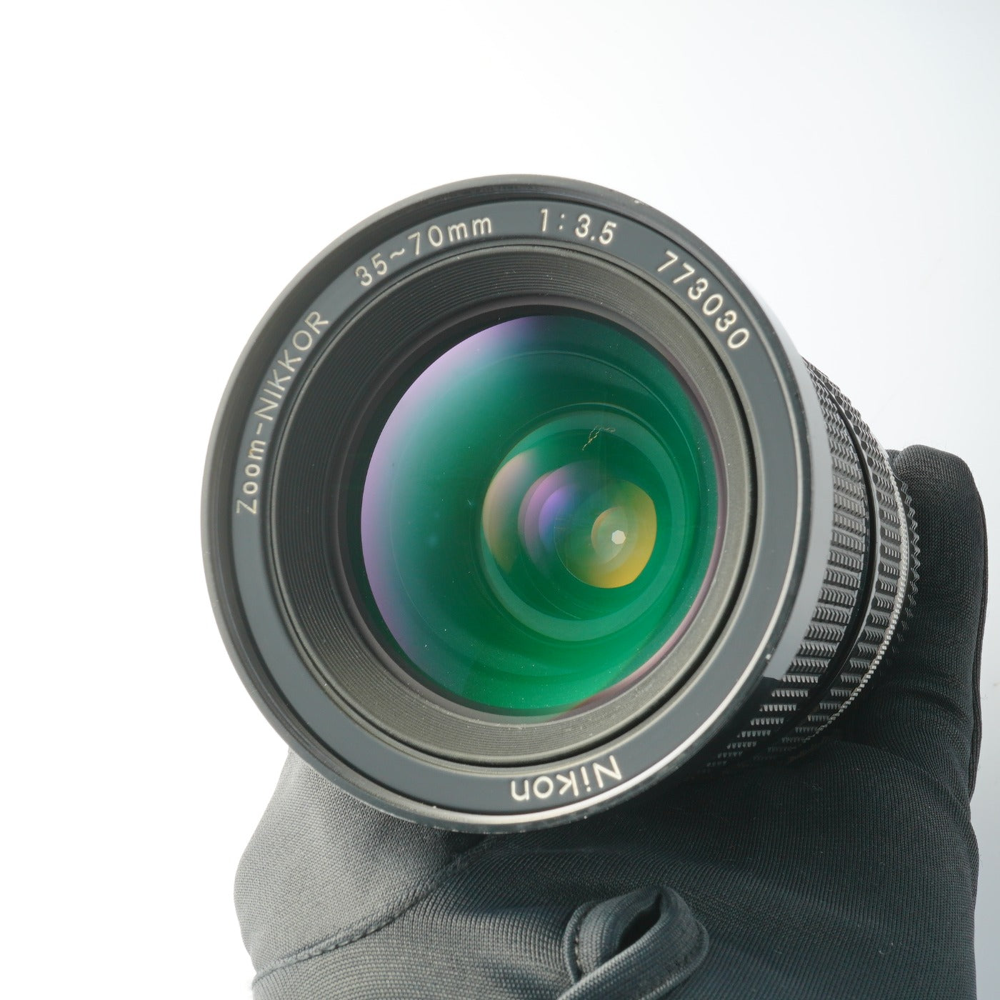 Nikon Ai Zoom NIKKOR 35-70mm F/3.5 Zoom Lens